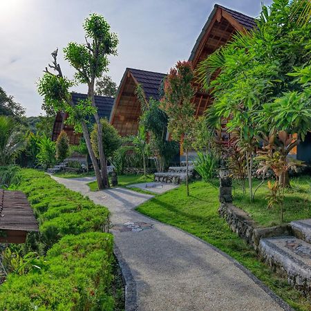 Bagia Bungalows Batumadeg Экстерьер фото