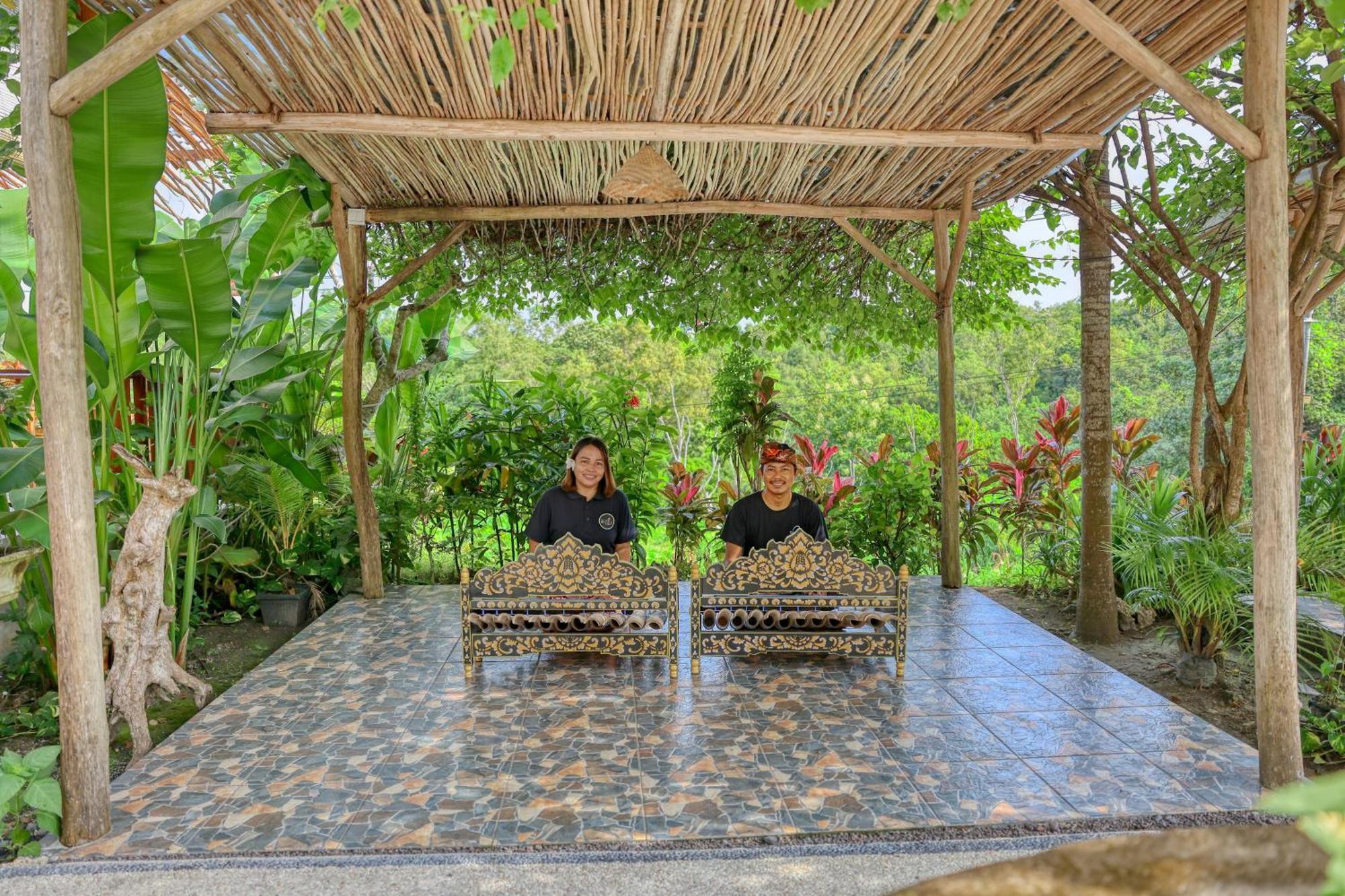 Bagia Bungalows Batumadeg Экстерьер фото